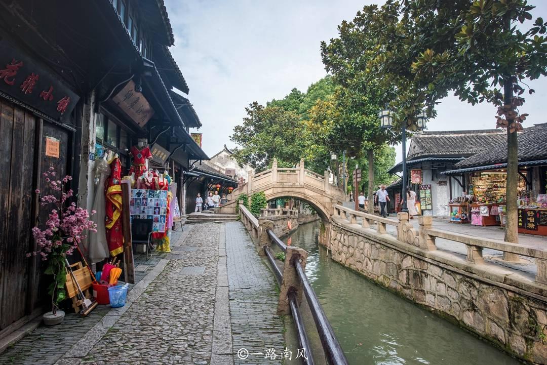 房价管控是否真正有效？游戏画面